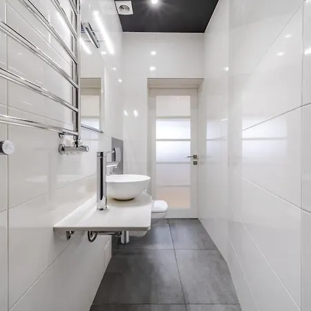Διαμέρισμα Inshiapartments On Teodora Square Λβιβ