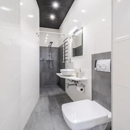 Inshiapartments On Teodora Square 아파트 *