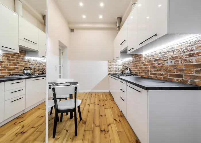 Inshiapartments On Teodora Square *