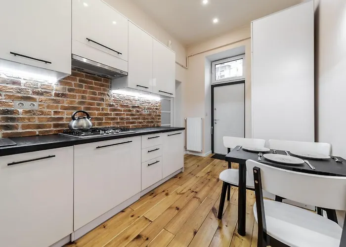 Inshiapartments On Teodora Square شقة